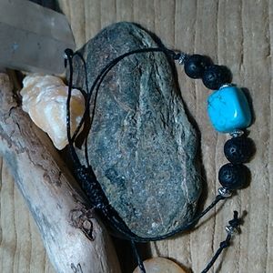Turquoise and black lava rock amoma therapy bracelet